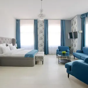 Premium By Hi5 - Astoria Square Macaristan