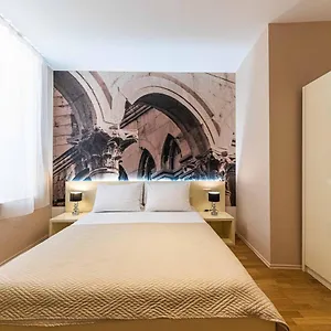 Pjaca Pensión Split