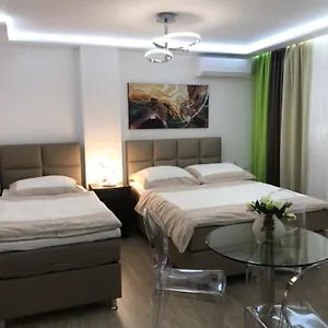 Laura Lifestyle And White Tower Yunanistan